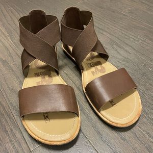 Sorel brown sandals size 8